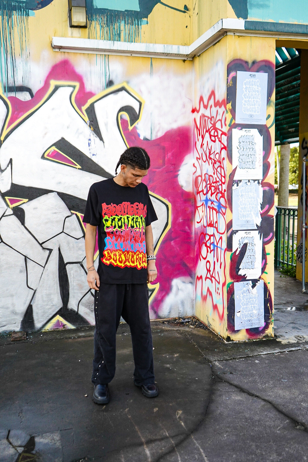 GRAFFITI TEE