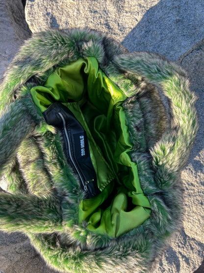 MODEL B “MINK” XL TOTE
